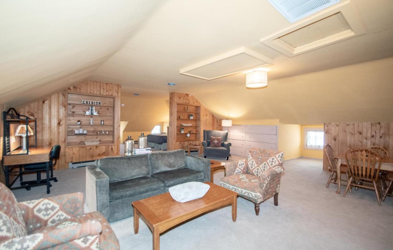 Family Suite (Hideaway)