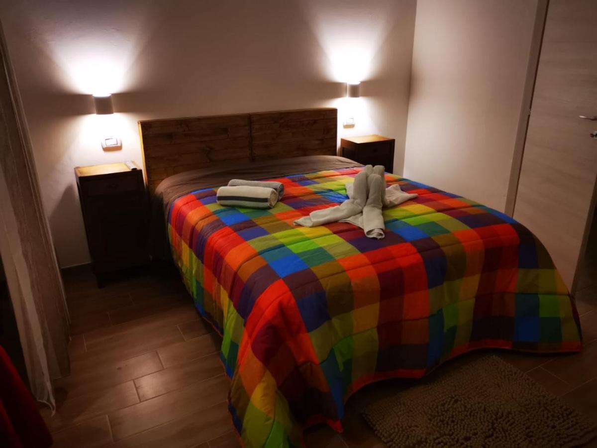 Doppelzimmer mit eigenem externen Bad