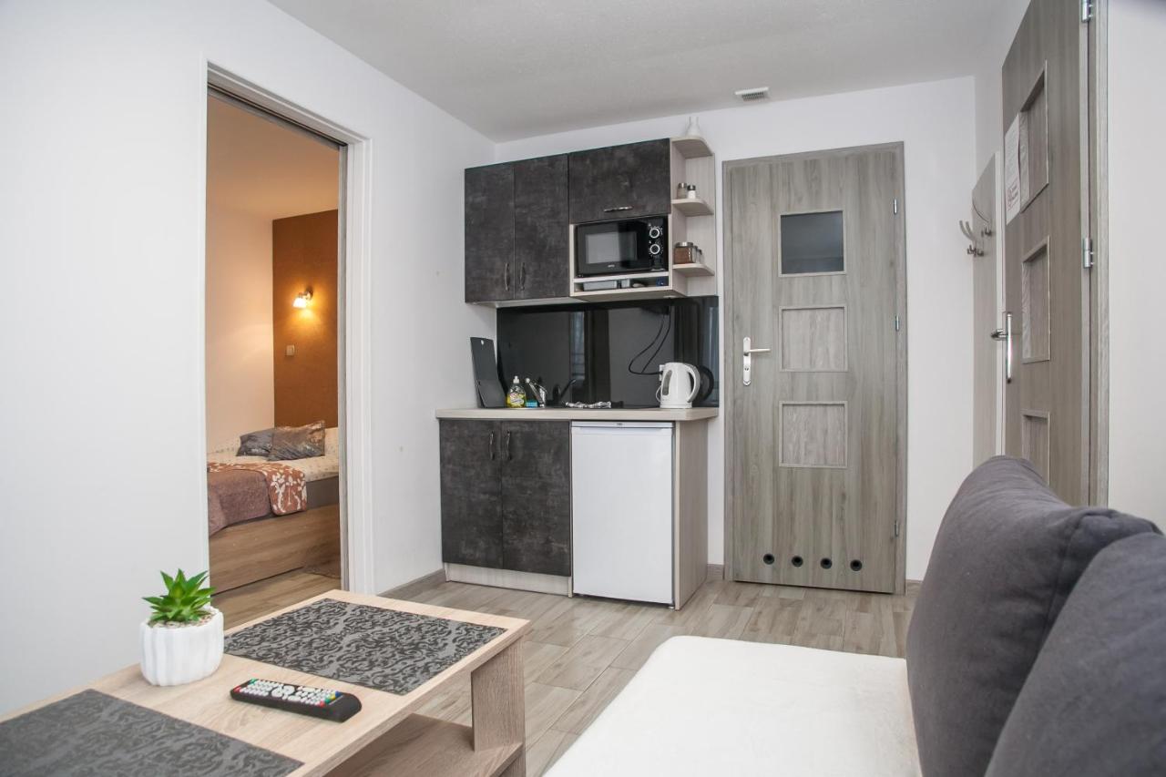 Apartment mit 1 Schlafzimmer, Balkon und Aussicht auf das Wasser