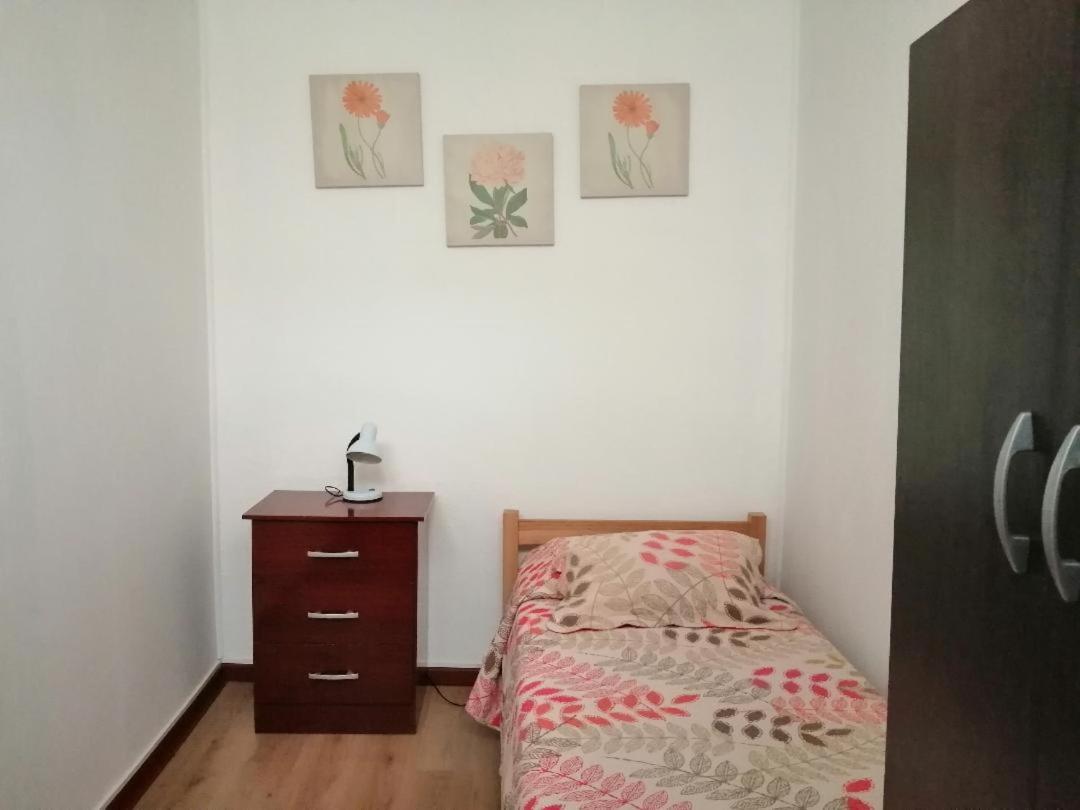 Camera Singola Standard con Bagno in Comune 