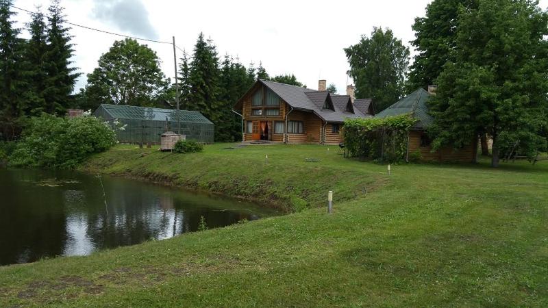 B&B Mitau - Upeslīči atpūtai - Bed and Breakfast Mitau