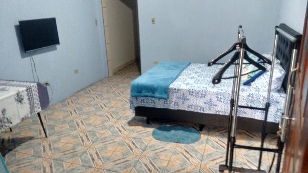 Quarto familiar, aeroporto Guarulhos - Ferienwohnung