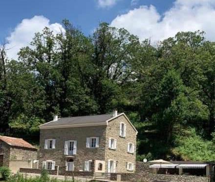 LA SOURCE 8 ou 6 couchages - B&B