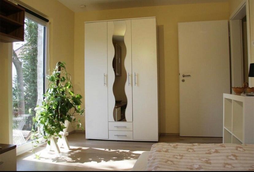 Ferienwohnung mit Balkon in Schmölln - Ferienwohnung Schmölln