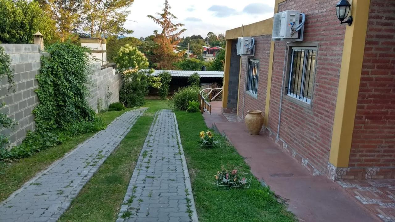 Cabañas El Descanso - Bed and Breakfast