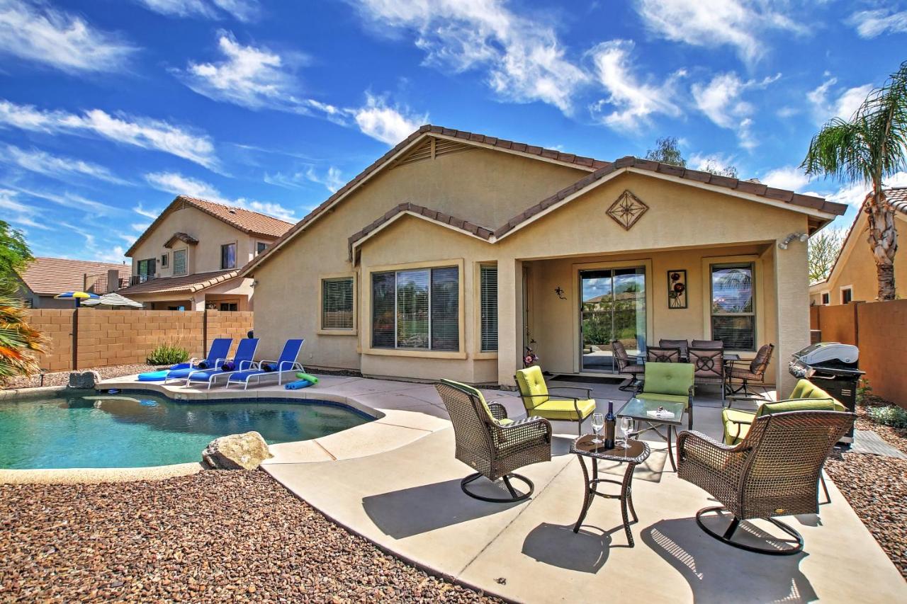 B&B Queen Creek - Queen Creek Home Private Pool and Golf Course View! - Bed and Breakfast Queen Creek