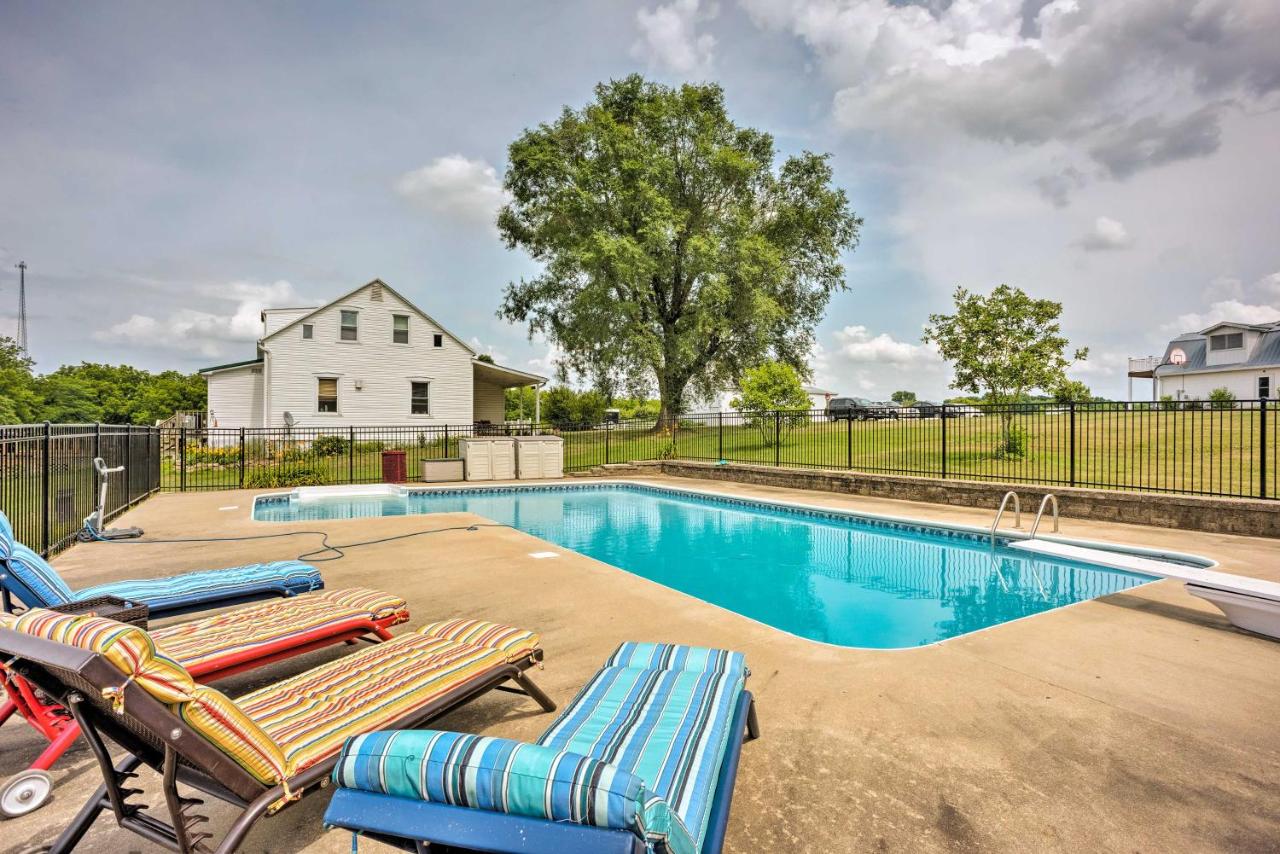 B&B Berger - Charming Berger Apt on 42-Acre Farm with Pool Access - Bed and Breakfast Berger