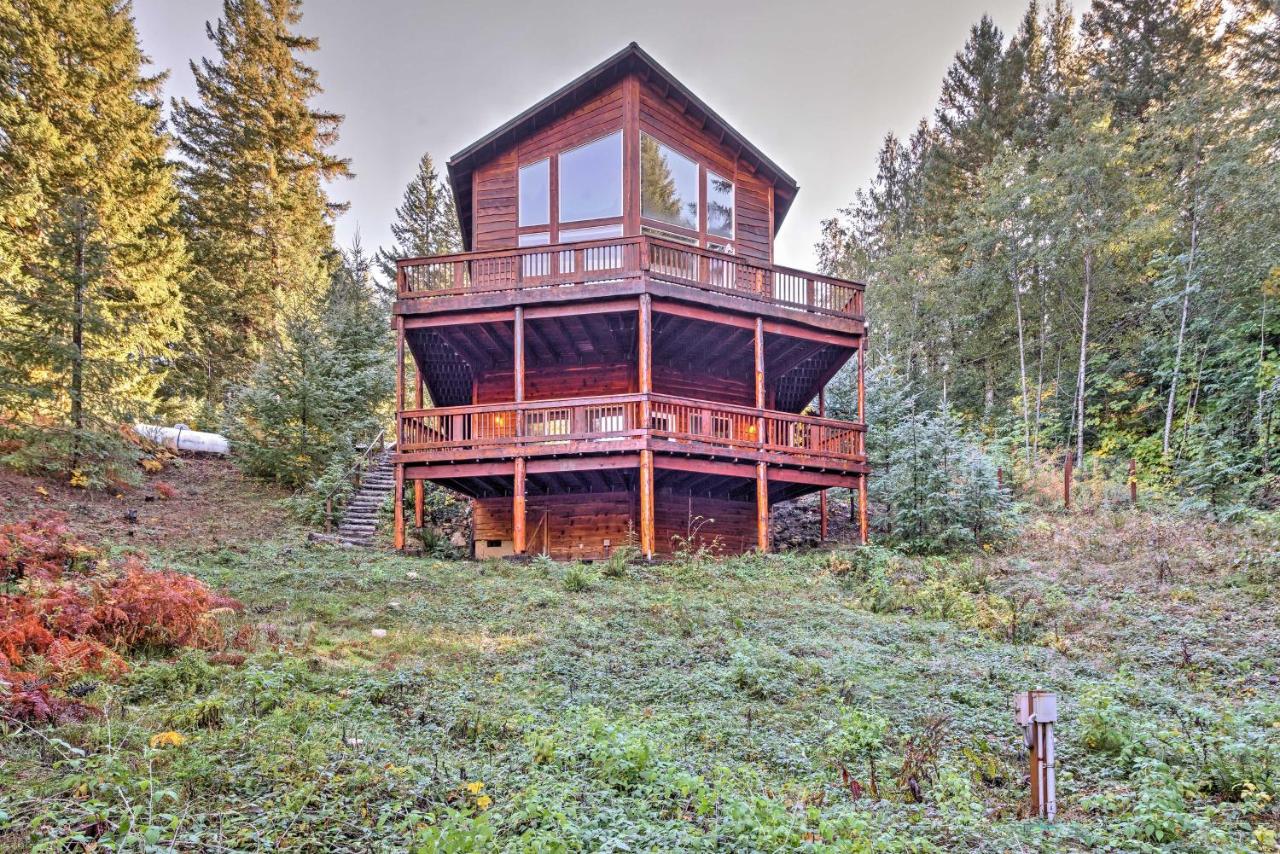 B&B Packwood - Grizzly Tower Packwood Cabin with Forest Views! - Bed and Breakfast Packwood