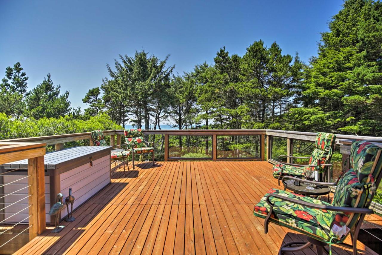 Walk to Ocean Home with Hot Tub in South Beach! - Ferienwohnung South Beach