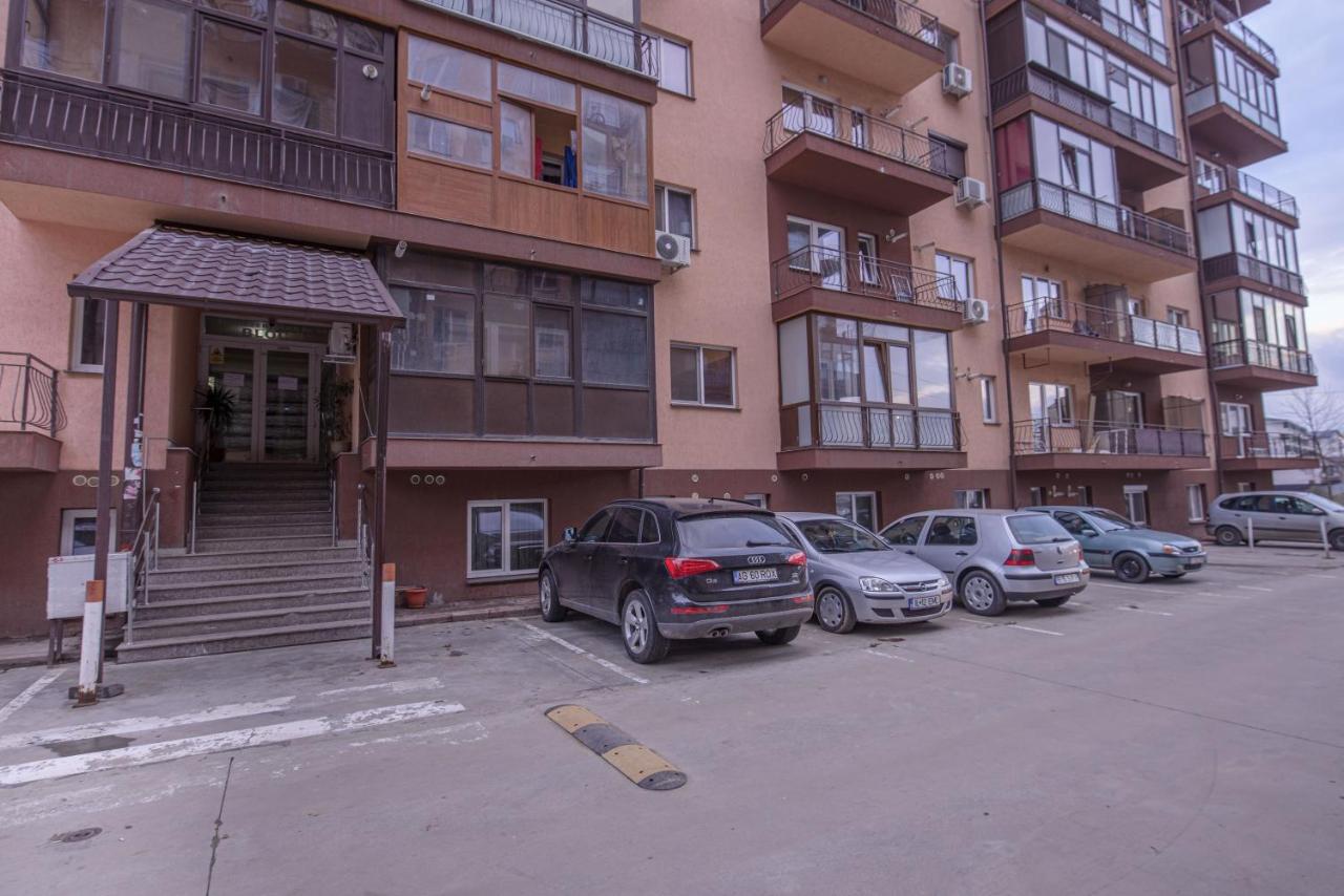 Studio Residence Militari M6 - B&B