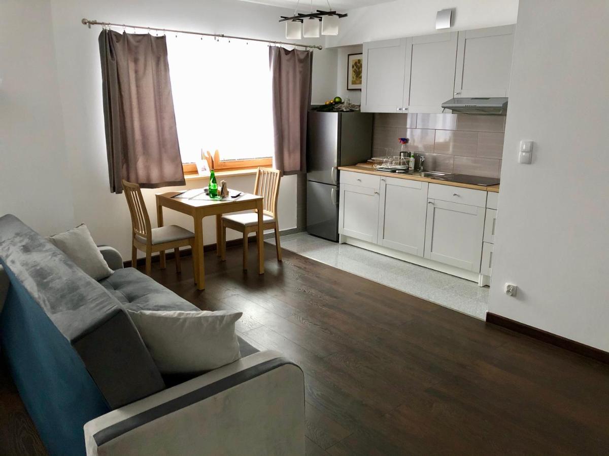 King Studio with Sofa Bed