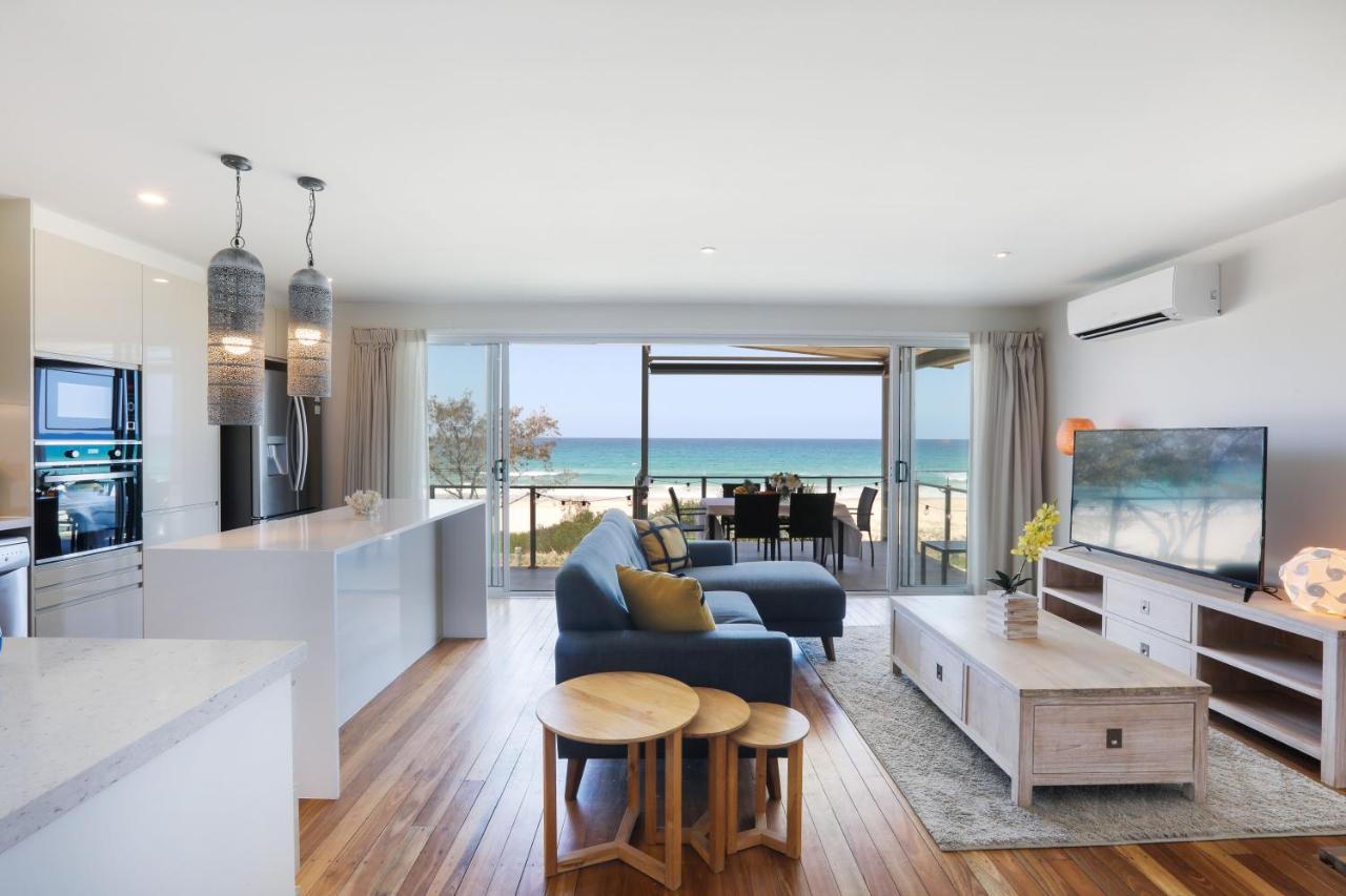 B&B Gold Coast - Sandbox Apartments - Bed and Breakfast Gold Coast