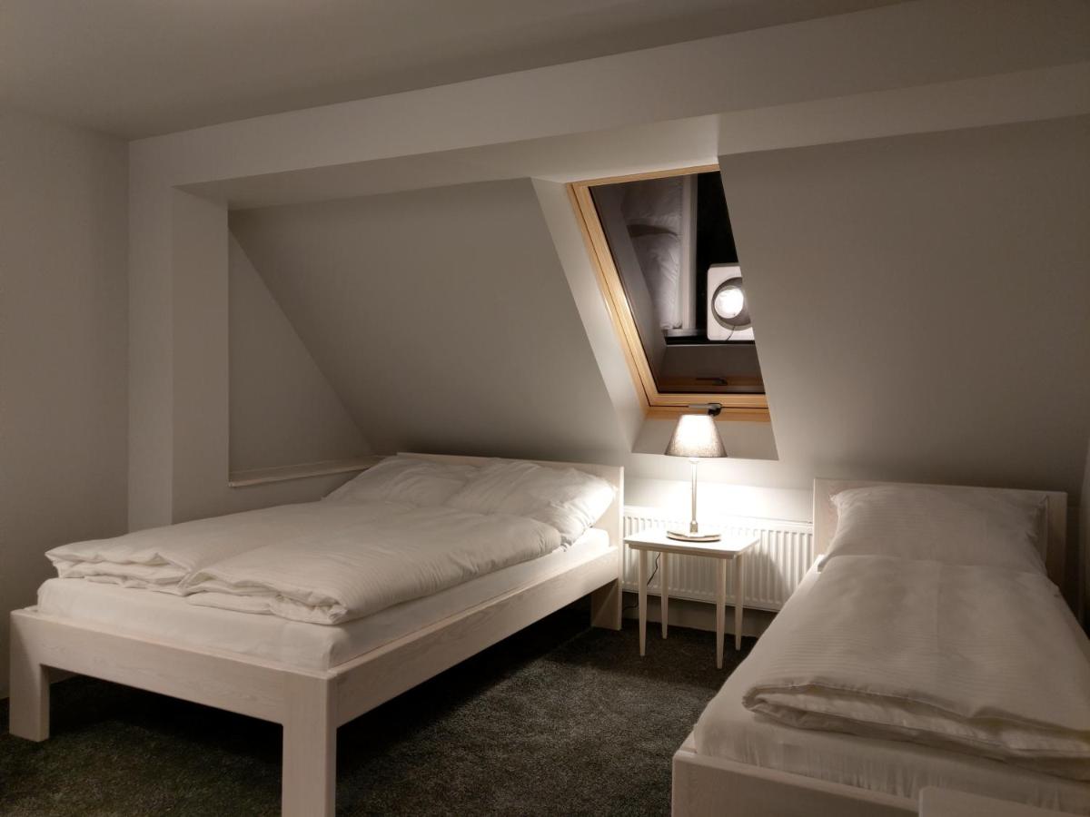 Basic Triple Room