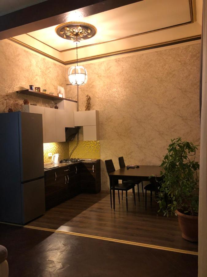 Apartment on Arnautskaya 32 - Ferienwohnung Odessa