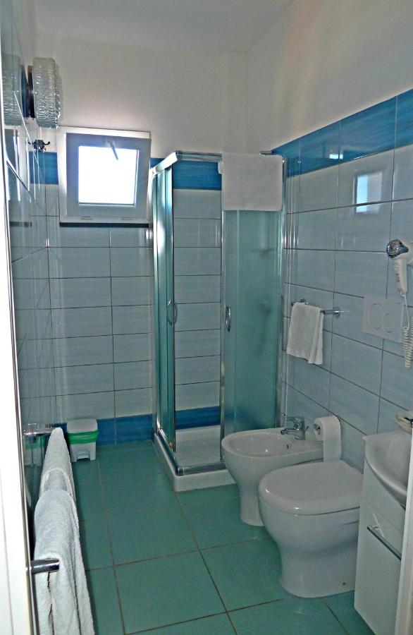 Deluxe Double Room with Balcony and Sea View