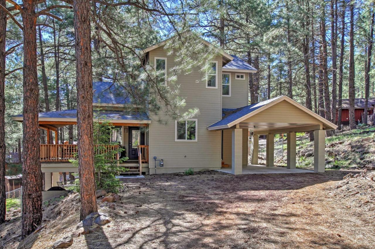 Flagstaff Family Retreat with Patio and Mountain Views - B&B