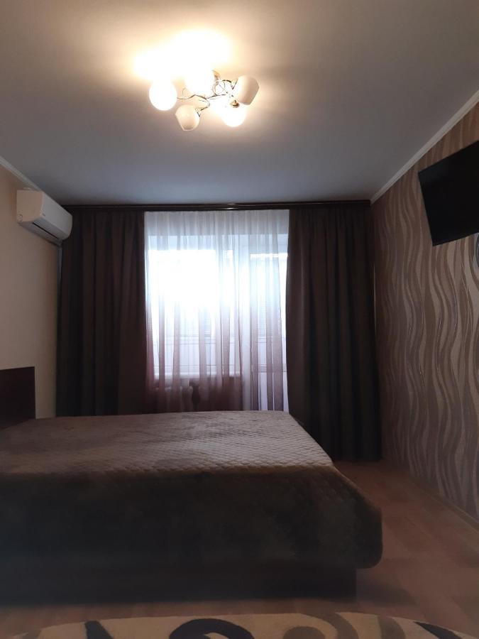 Аппартаменты на Бутырина - B&B