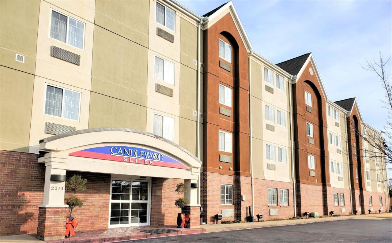 B&B Fayetteville - Candlewood Suites Fayetteville, an IHG Hotel - Bed and Breakfast Fayetteville