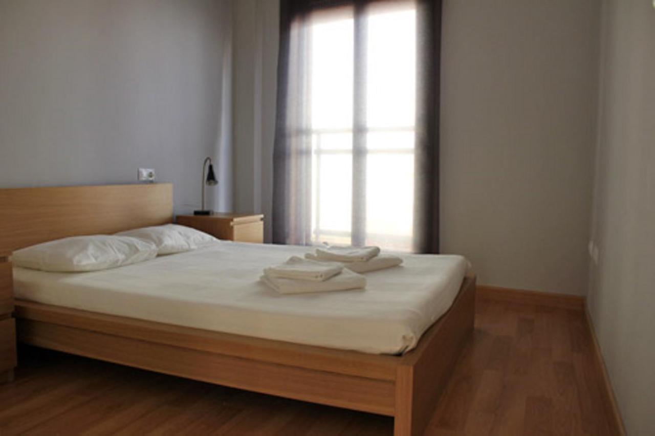 One-Bedroom Apartment (4 Adults)
