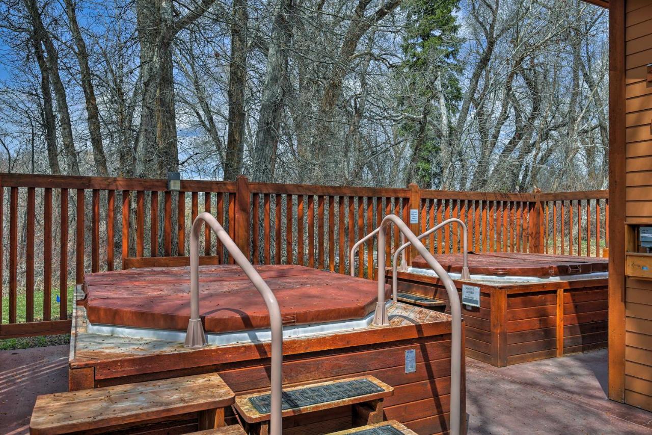 Cozy Driggs Condo with Hot Tub and Ski Shuttle Service - B&B Driggs