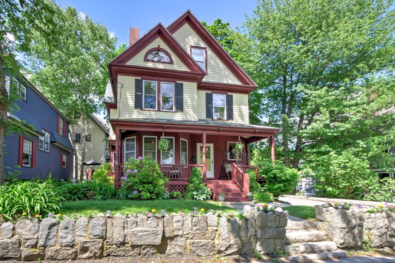 Central Bar Harbor Home, Walk to the Shore and Town! - B&B