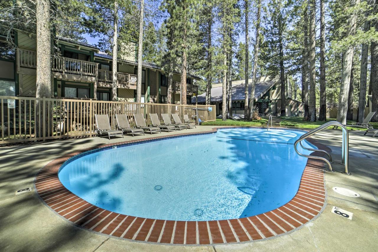 B&B Mammoth Lakes - Mammoth Lakes Condo with Pool and Spa - Near Shuttle! - Bed and Breakfast Mammoth Lakes