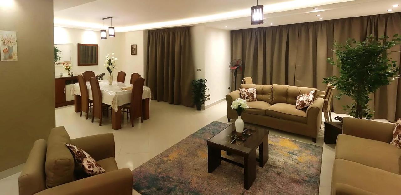 Luxury Furnished Apartment - Ferienwohnung Kairo