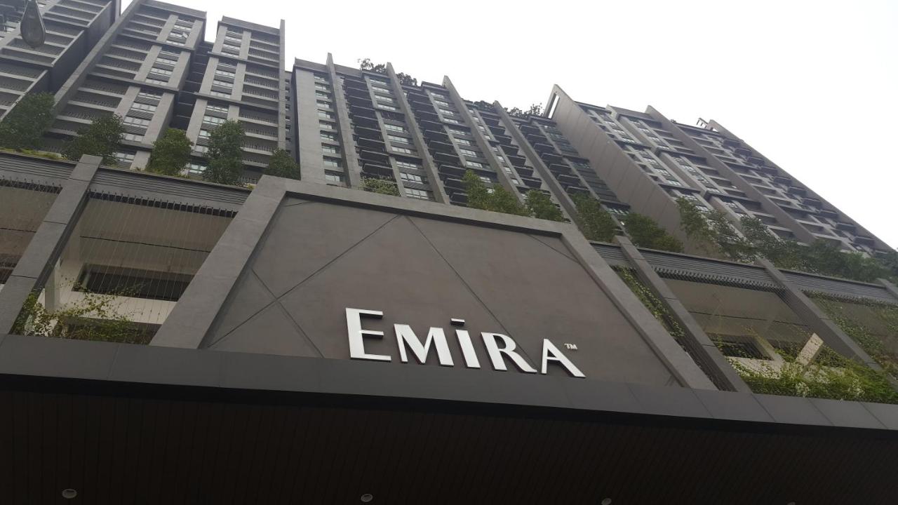 Emira Residence Seksyen 13 Shah Alam by Lodge Alpha LaVista - B&B