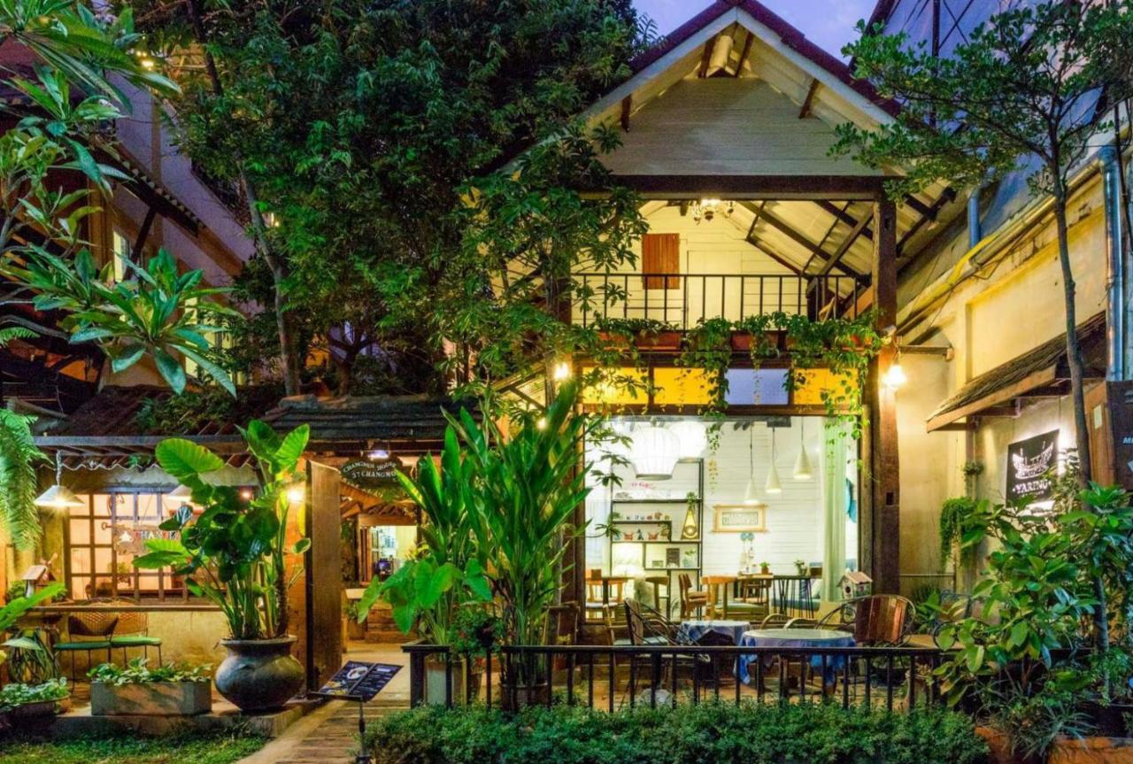 Changmoi House (Little Village) - B&B