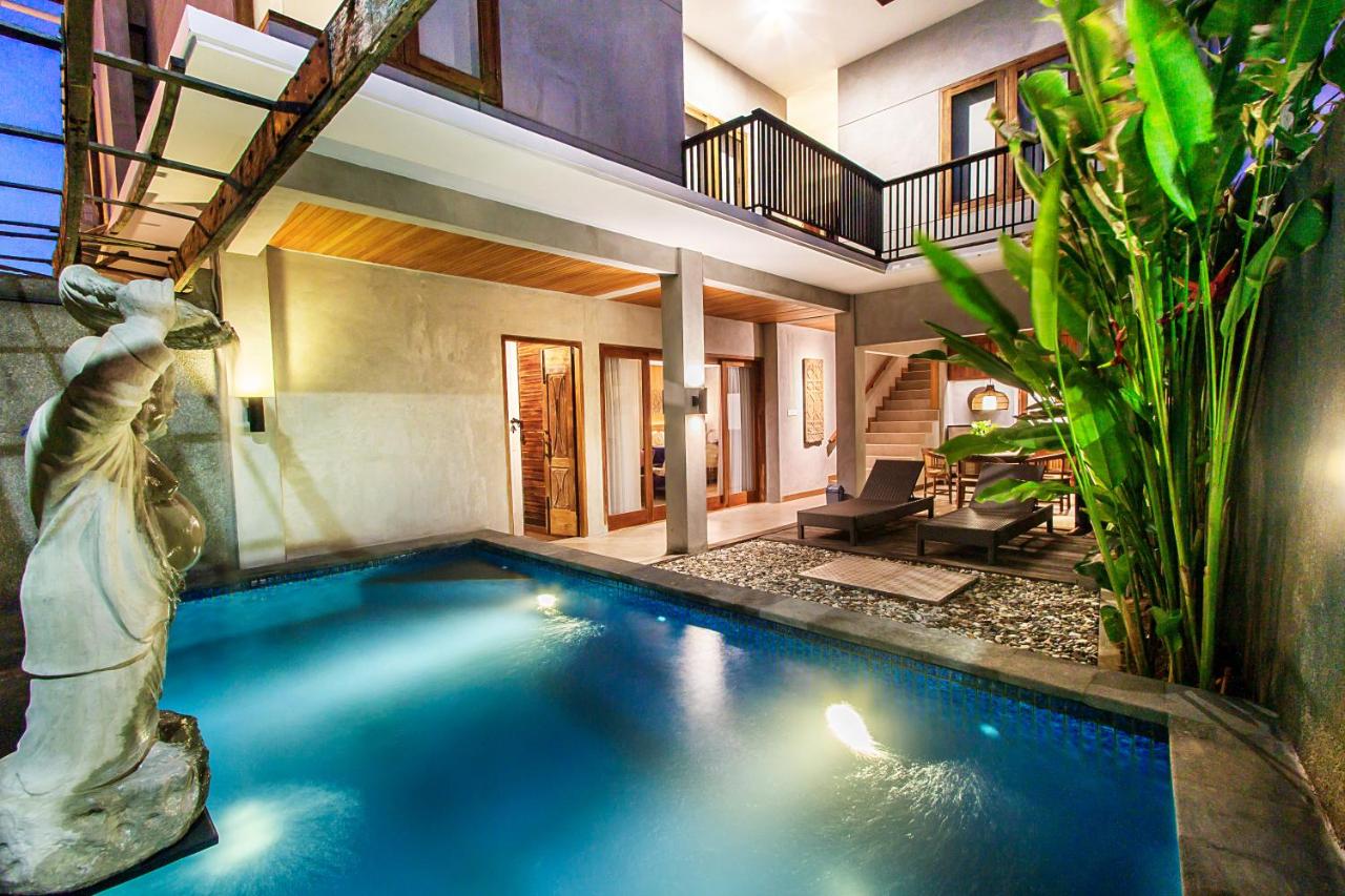 B&B Legian - Kuta Legian Villa by Kamara - Bed and Breakfast Legian