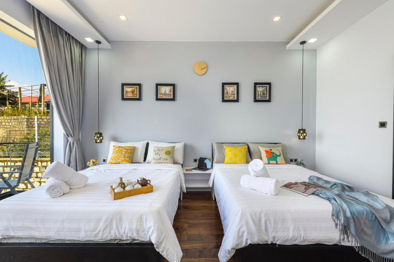 Vierbettzimmer mit Gartenblick