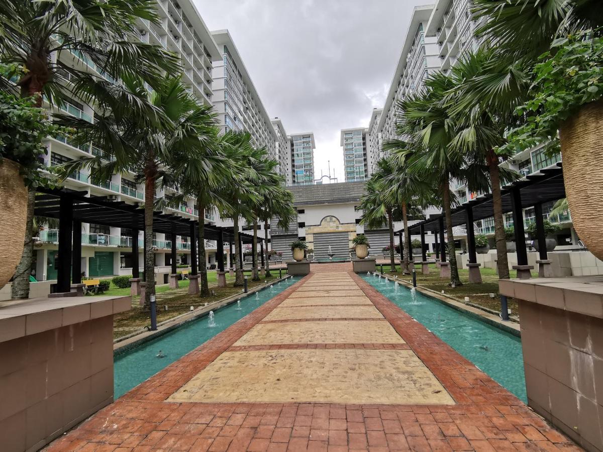 Palazio Studio Mount Austin Near Toppen Ikea Homestay By JYNest - B&B Johor Bahru