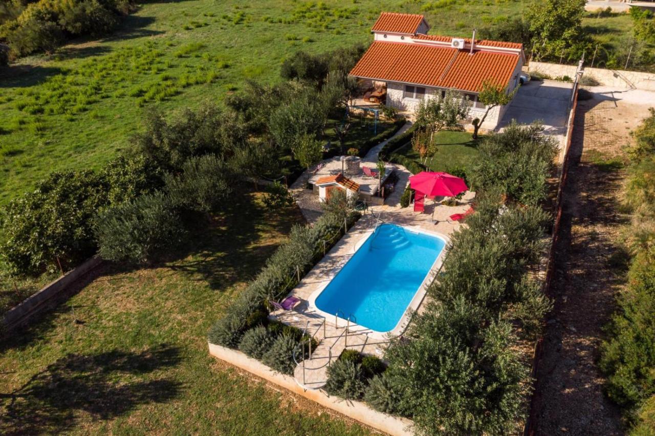 Olive tree holiday home near Trogir and Split - Ferienwohnung