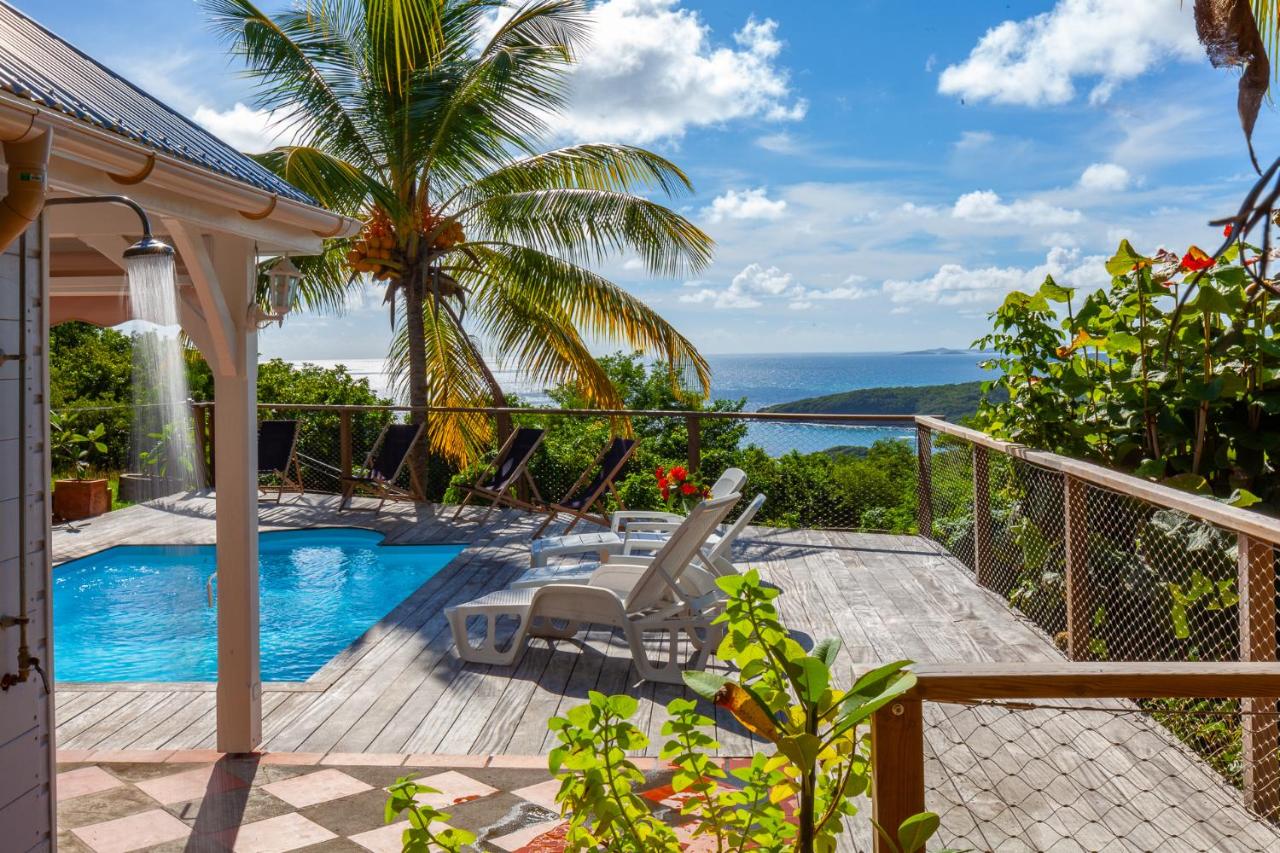 Villa Vue Sauvage à Tartane, dans la Réserve Naturelle de la Caravelle - B&B La Trinité