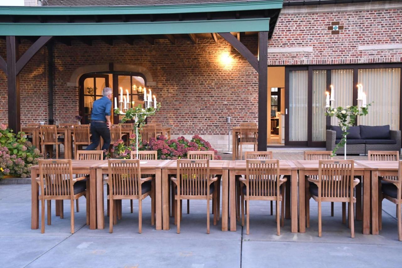 Ask Lily - Ferienwohnung Westmeerbeek