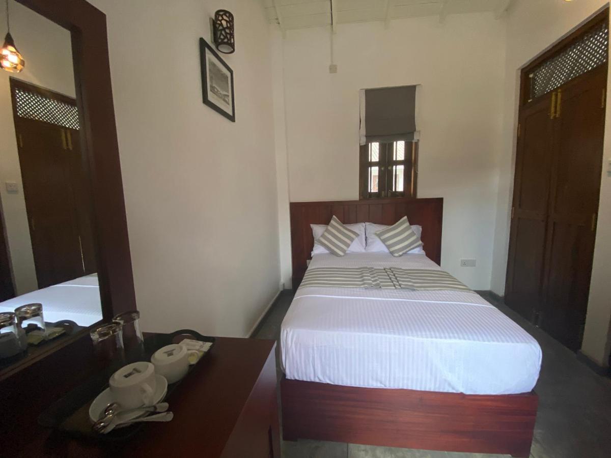 Budget Single Room