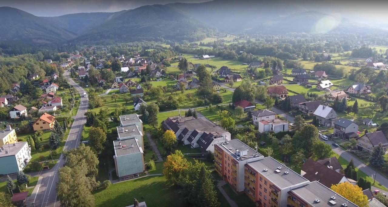 Apartman Nikola Trojanovice - Chambres d’hôtes
