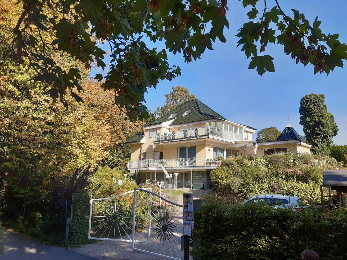 Parkvilla Bad Sassendorf - Bed and Breakfast