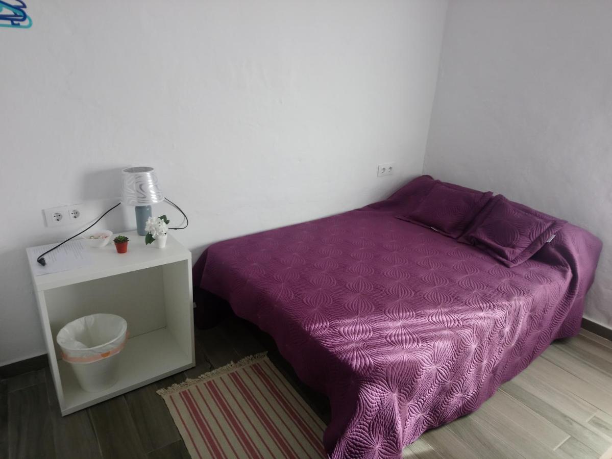 Basic Triple Room