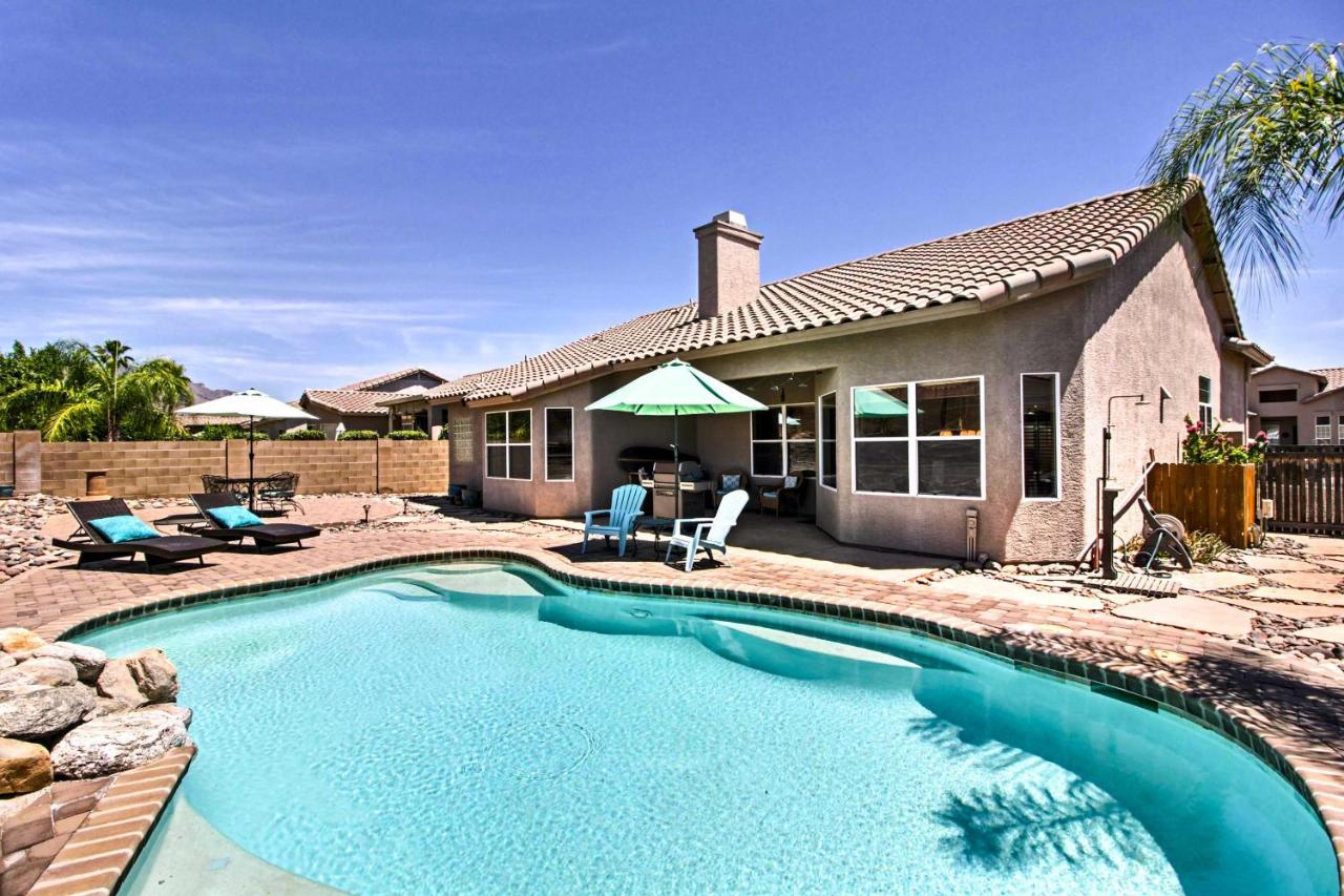 Tucson Home with Pool and Santa Catalina Mtn Views - B&B Tucson