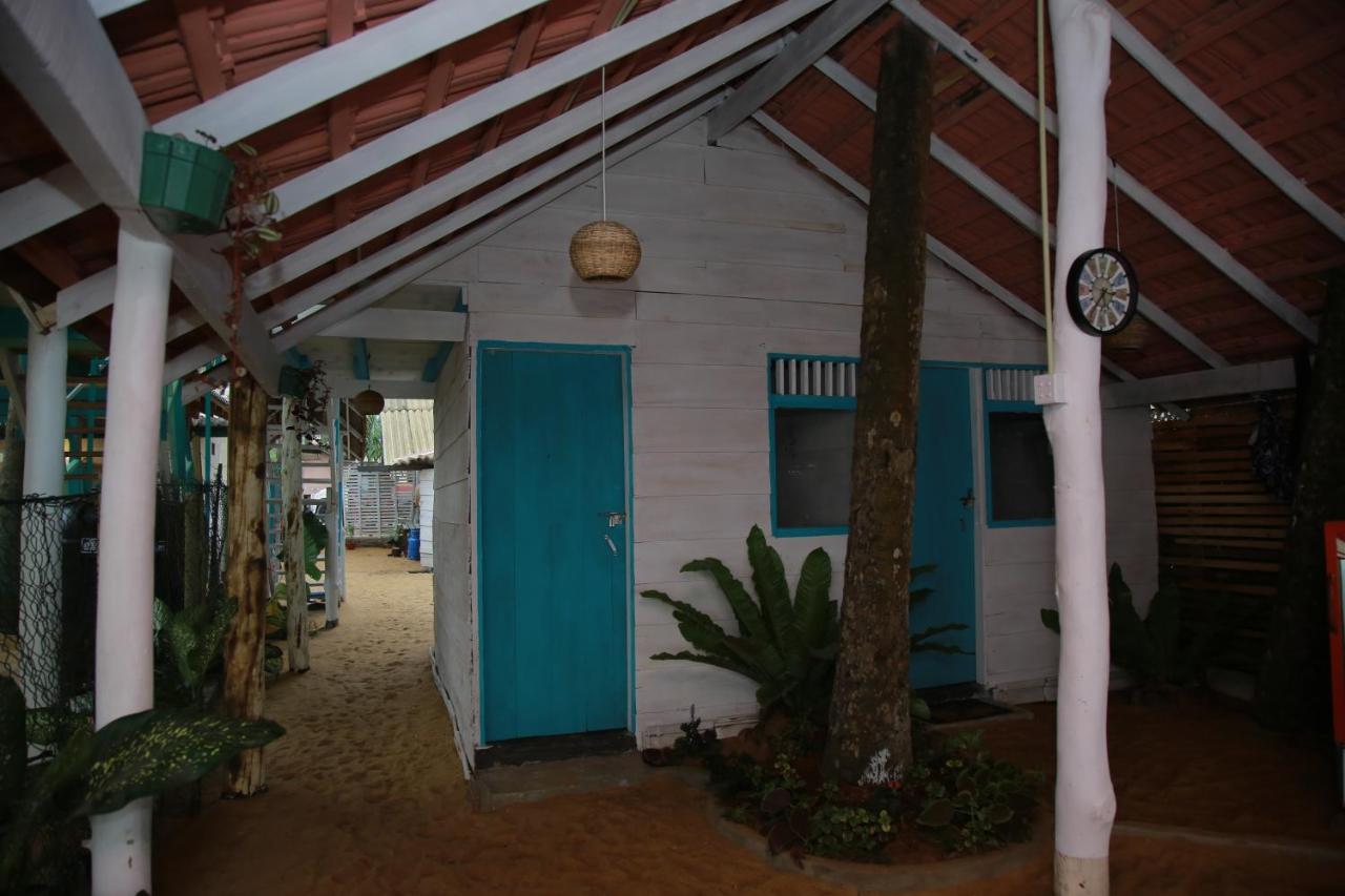Brother's Beach Home - B&B