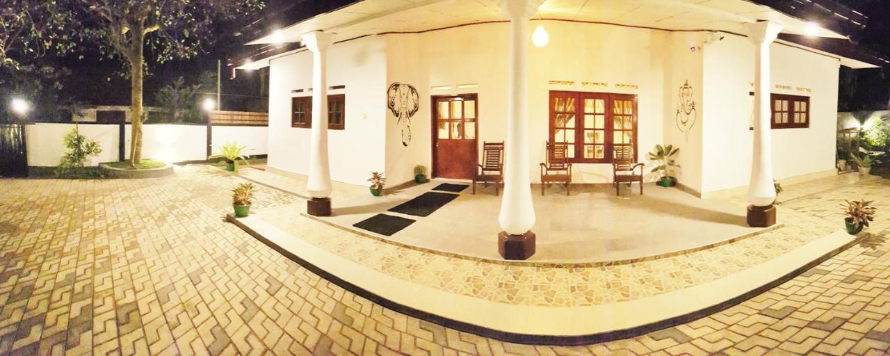 The Village Home - B&B
