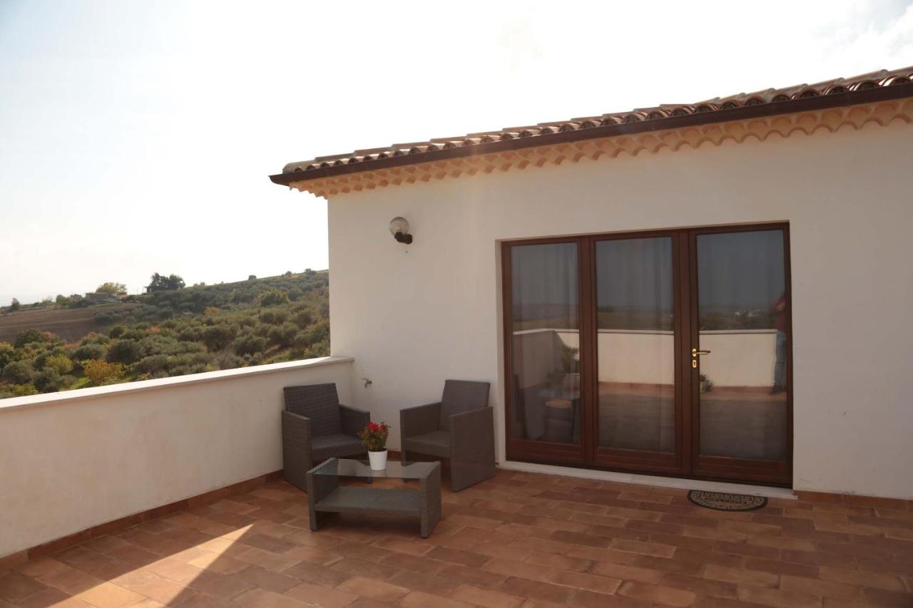 Triple Room with Terrace