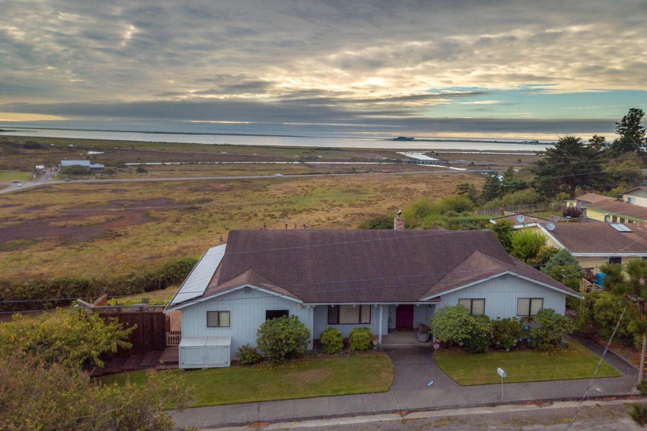 Humboldt Bay Retreat - B&B