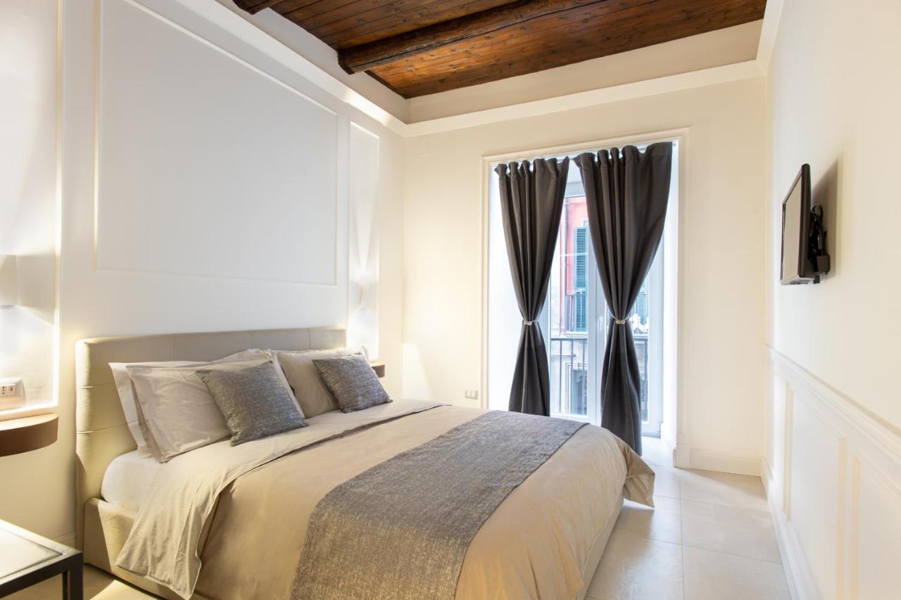 FAGì Chiaia Rooms - B&B Napoli