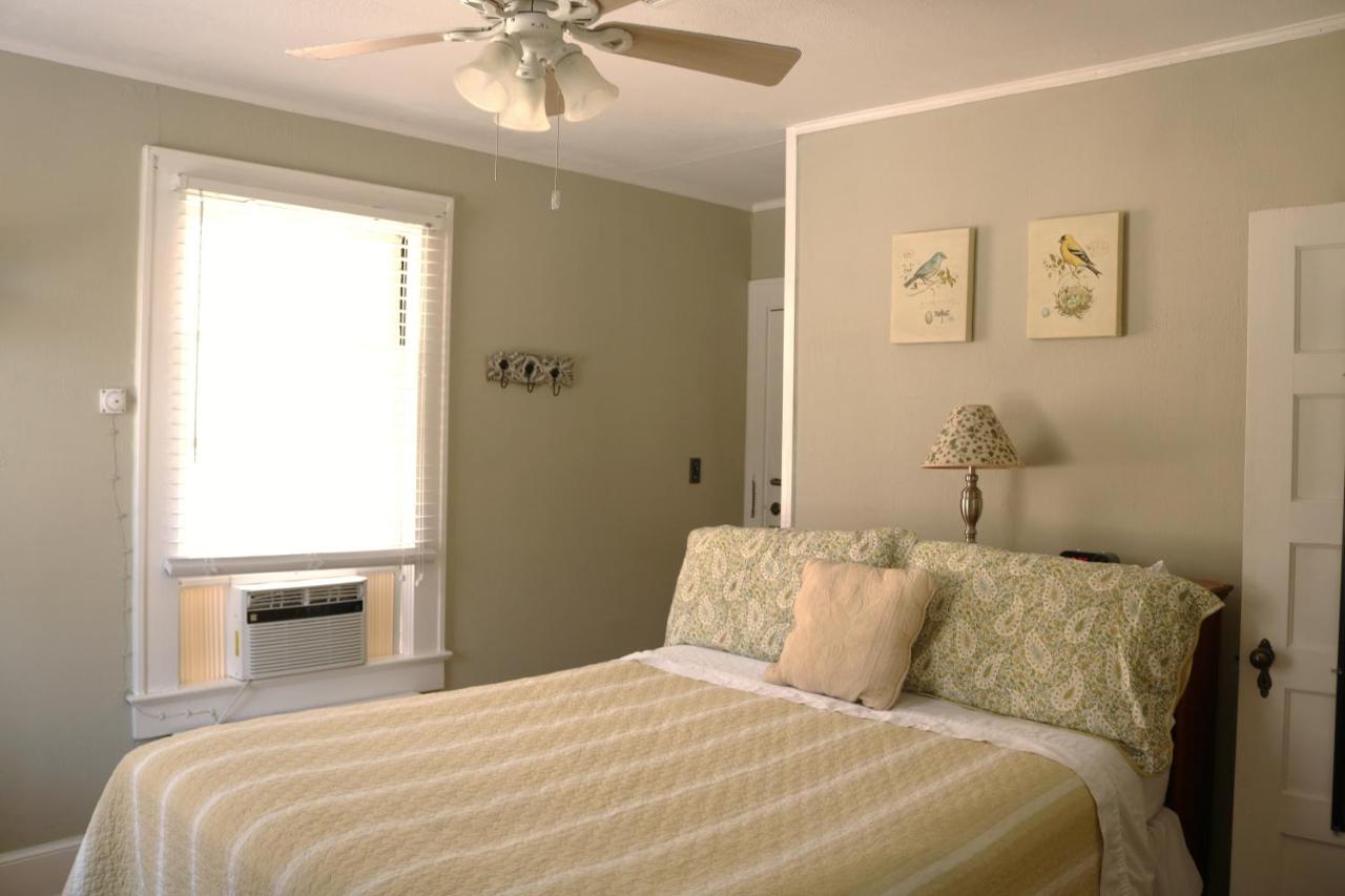 Chambre Lit Queen-Size Deluxe