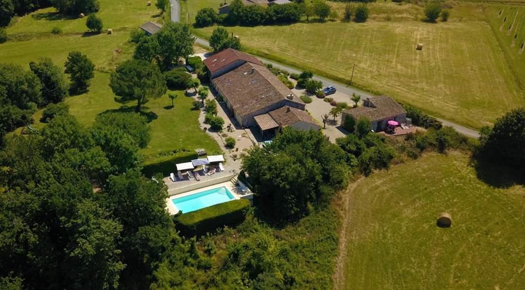 La Petite Auberge - Gîtes - Ferienwohnung Razac-d'Eymet