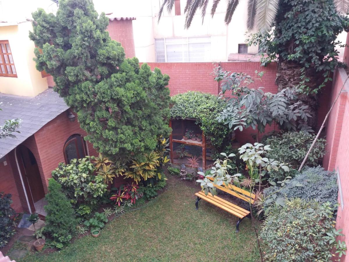 Garden House Miraflores - B&B Lima