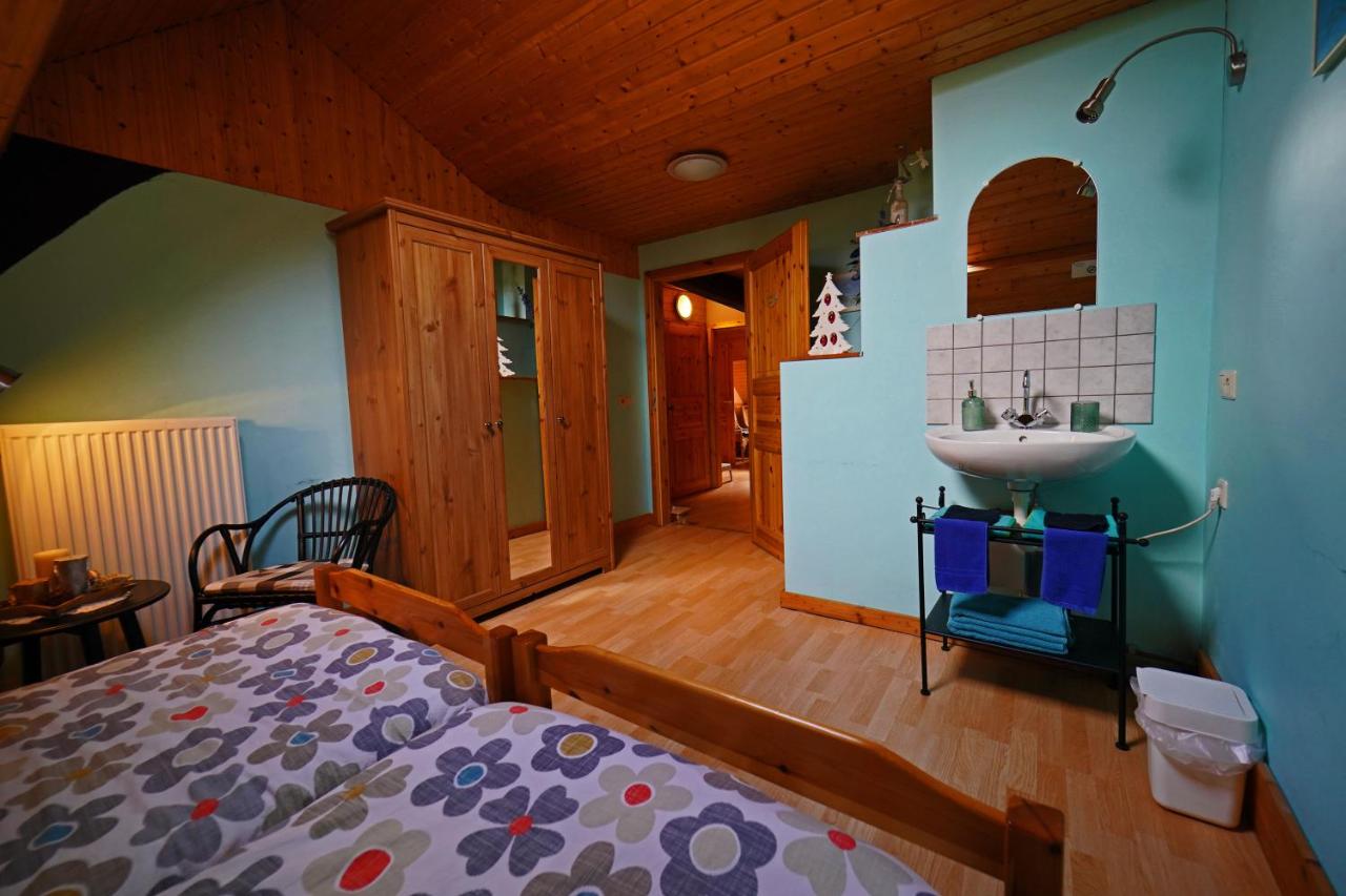 Chambre Double Standard avec Salle de Bains Commune