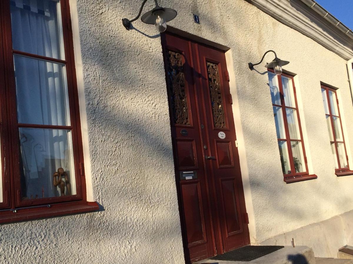 Familienzimmer mit Gemeinschaftsbad